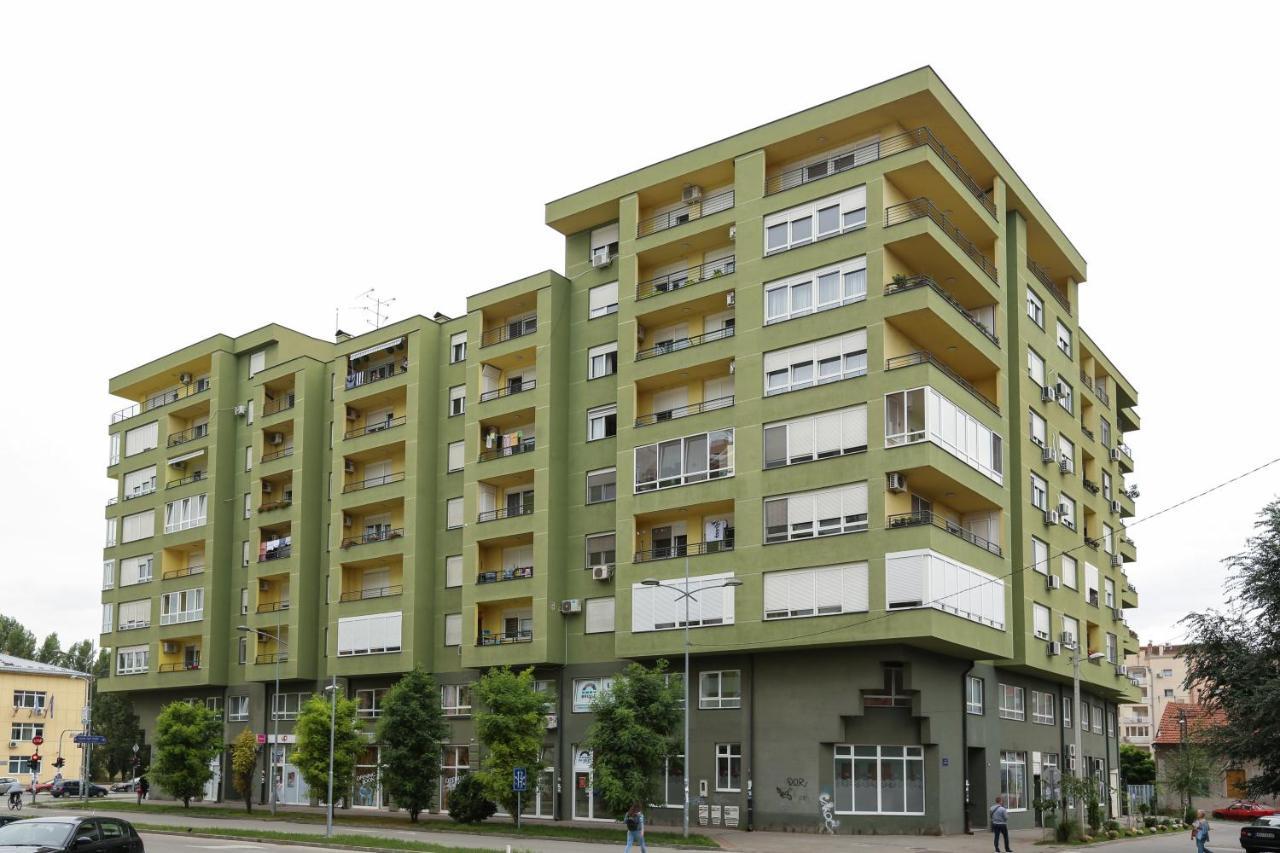 Apartment Promenada 30 Новий Сад Екстер'єр фото